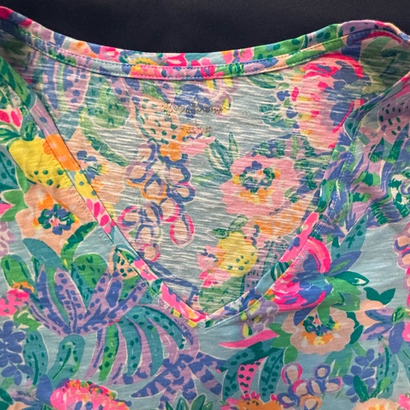 LILLY PULITZER Short Sleeve Cotton Etta V-Neck Tee Me and My Zesty Size L - Picture 3 of 8